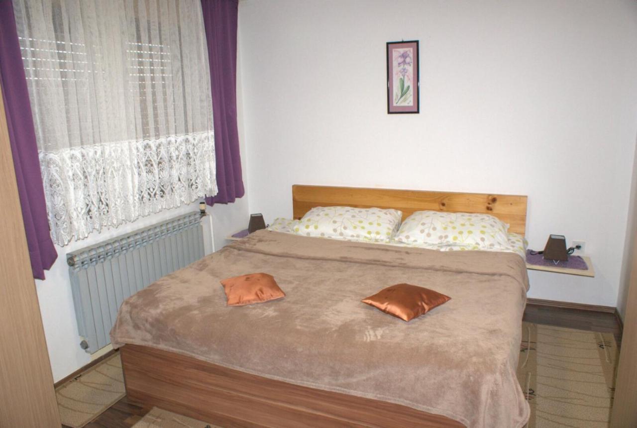 Villa Kuca Za Odmor 6N Gornje Jesenje Exterior foto